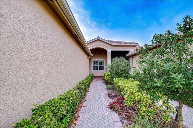 16158 AMETHYST KEY DRIVE, Wimauma, FL 33598