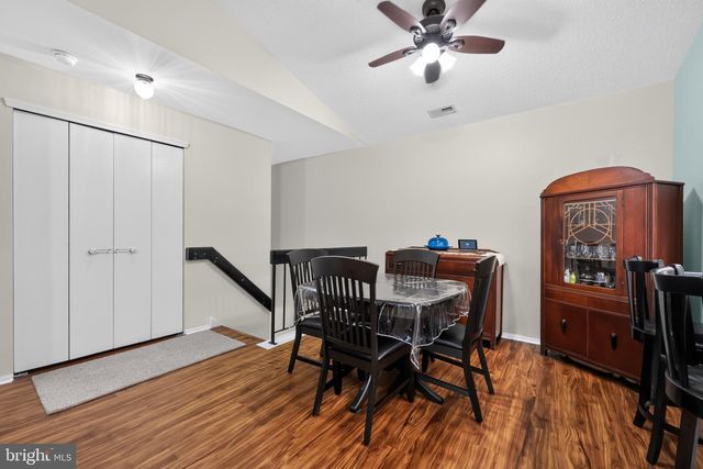 5806-B ADELAIDE DR, Mount Laurel, NJ 08054