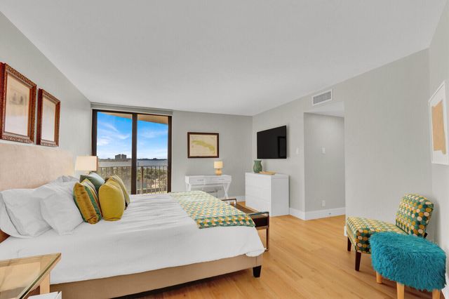 5420 N Ocean Drive 506, Singer Island, FL 33404