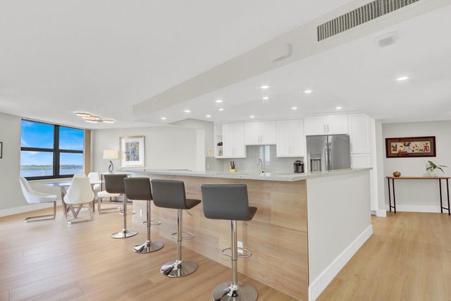 5420 N Ocean Drive 506, Singer Island, FL 33404