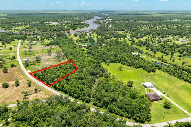 4939 County Road 819, Brazoria, TX 77422