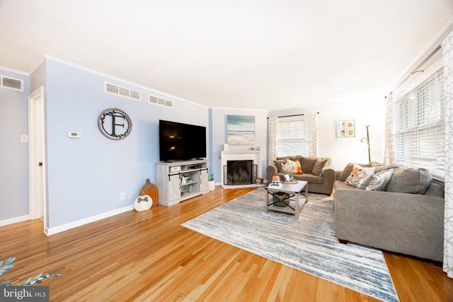 820 N FRANKLIN ST, Pottstown, PA 19464