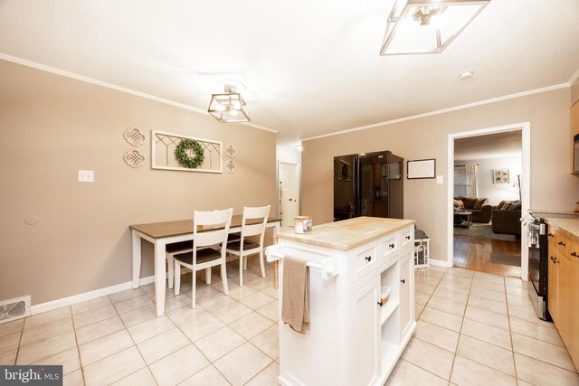 820 N FRANKLIN ST, Pottstown, PA 19464