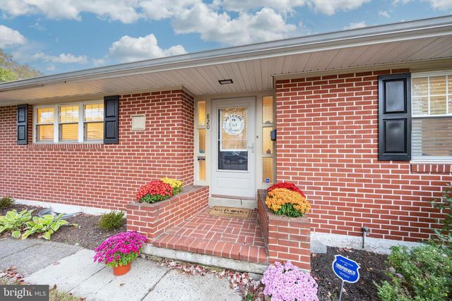 820 N FRANKLIN ST, Pottstown, PA 19464