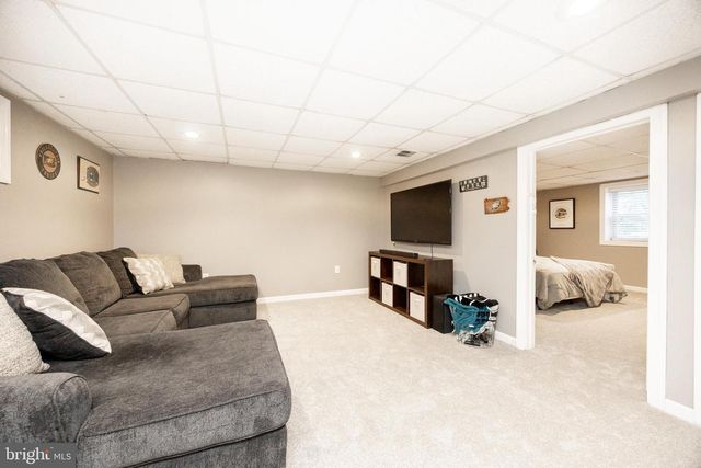 820 N FRANKLIN ST, Pottstown, PA 19464