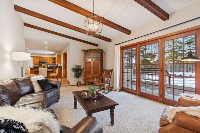 12500 Pinehurst Drive, Burnsville, MN 55337