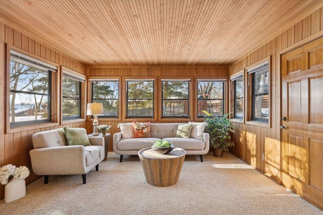 12500 Pinehurst Drive, Burnsville, MN 55337