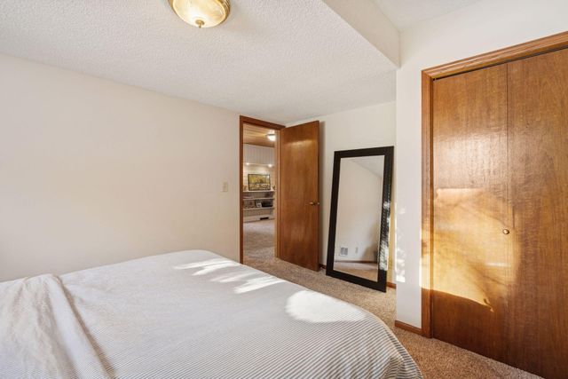 12500 Pinehurst Drive, Burnsville, MN 55337