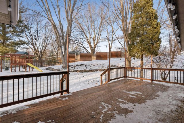 12500 Pinehurst Drive, Burnsville, MN 55337