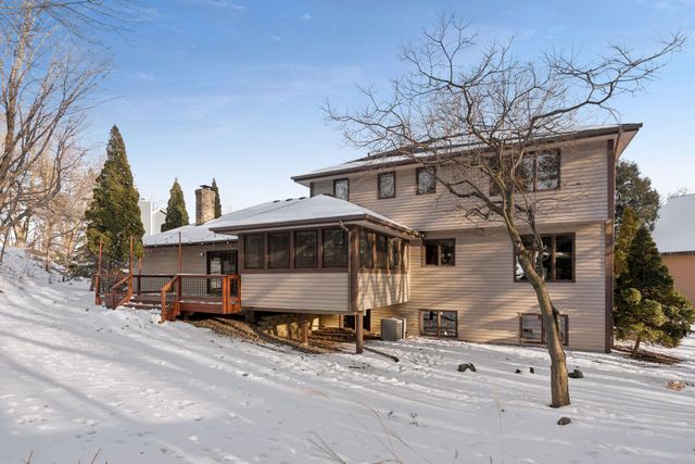 12500 Pinehurst Drive, Burnsville, MN 55337