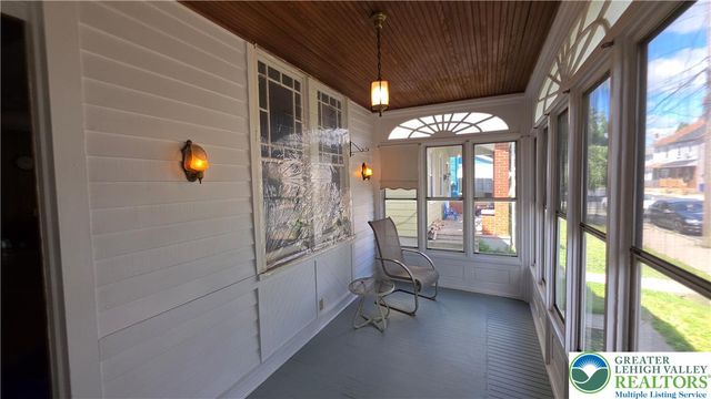 315 Mulberry Street, Catasauqua Boro, PA 18032