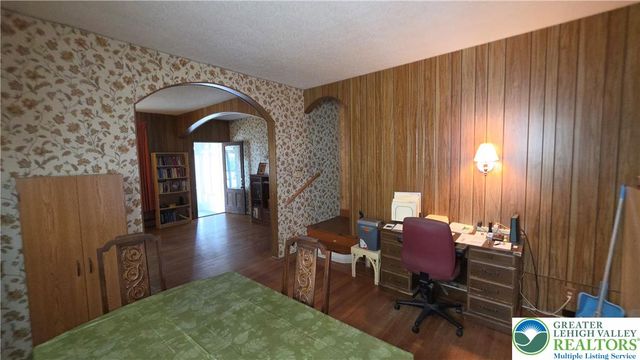 315 Mulberry Street, Catasauqua Boro, PA 18032
