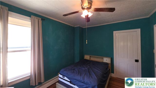 315 Mulberry Street, Catasauqua Boro, PA 18032