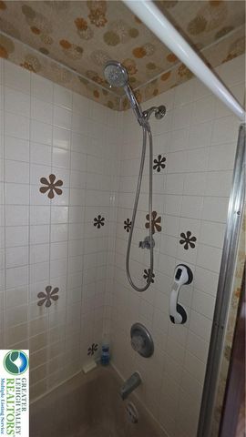 315 Mulberry Street, Catasauqua Boro, PA 18032