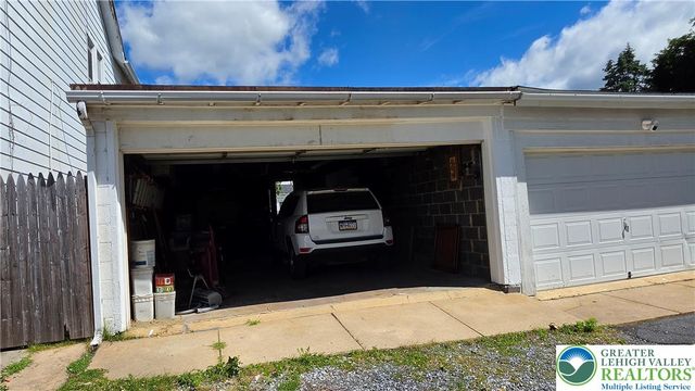 315 Mulberry Street, Catasauqua Boro, PA 18032