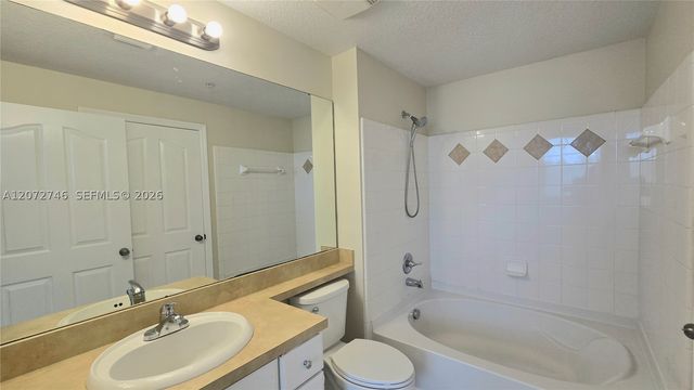 1307 E Myrtlewood Cir E 1307, Palm Beach Gardens, FL 33418