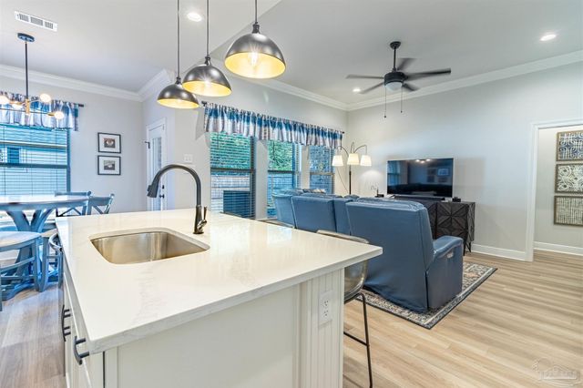 4234 Southern Palm Dr, Pace, FL 32571