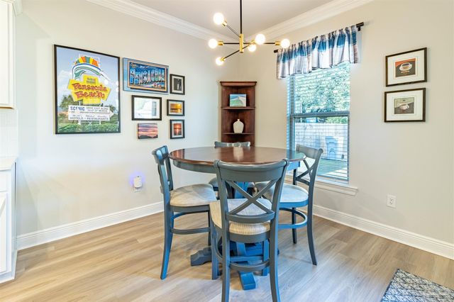 4234 Southern Palm Dr, Pace, FL 32571