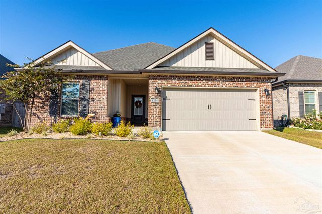 4234 Southern Palm Dr, Pace, FL 32571