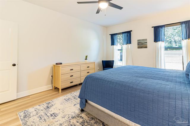 4234 Southern Palm Dr, Pace, FL 32571