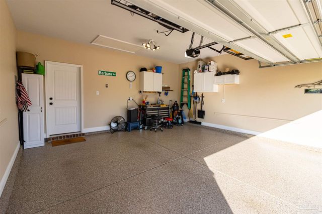 4234 Southern Palm Dr, Pace, FL 32571