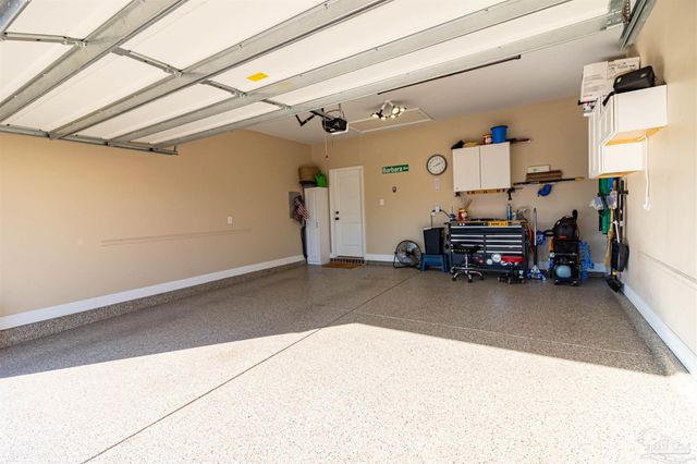 4234 Southern Palm Dr, Pace, FL 32571