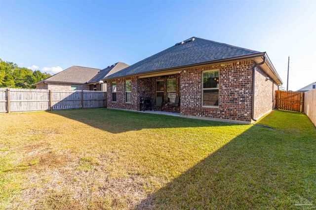 4234 Southern Palm Dr, Pace, FL 32571