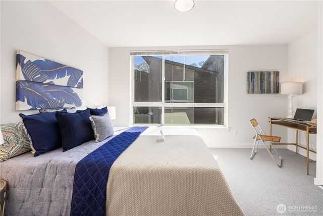 2705 S Charlestown Street, Seattle, WA 98108
