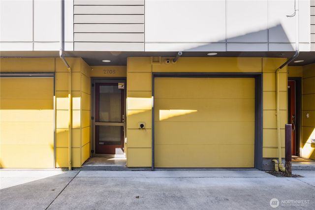 2705 S Charlestown Street, Seattle, WA 98108