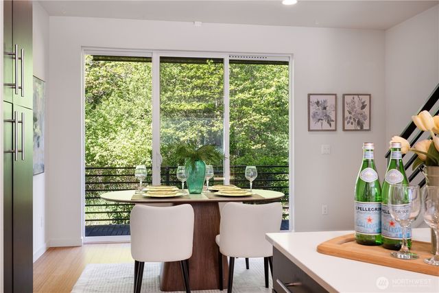 2705 S Charlestown Street, Seattle, WA 98108
