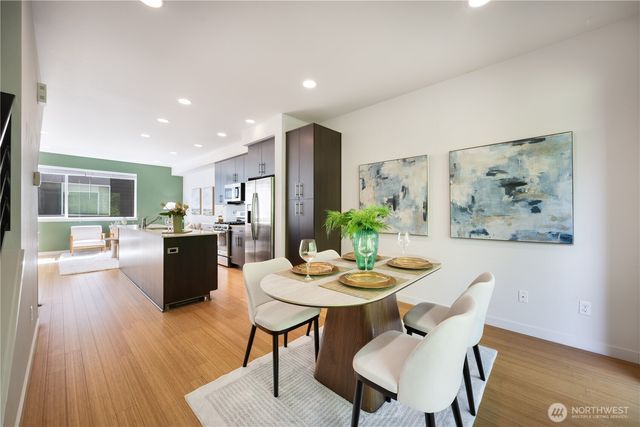2705 S Charlestown Street, Seattle, WA 98108