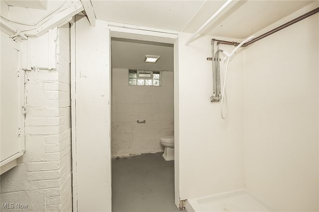 2167 12th Street SW, Akron, OH 44314