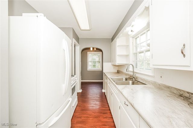 2167 12th Street SW, Akron, OH 44314