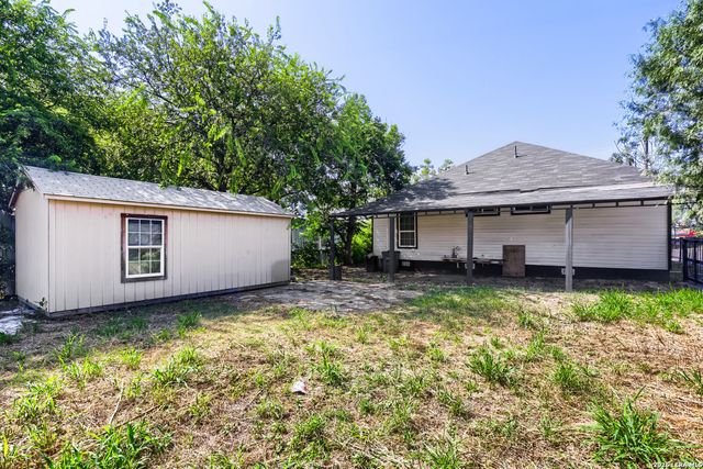 151 CORNELL AVE, San Antonio, TX 78201