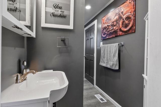 27 Herbert Rd, Quincy, MA 02171