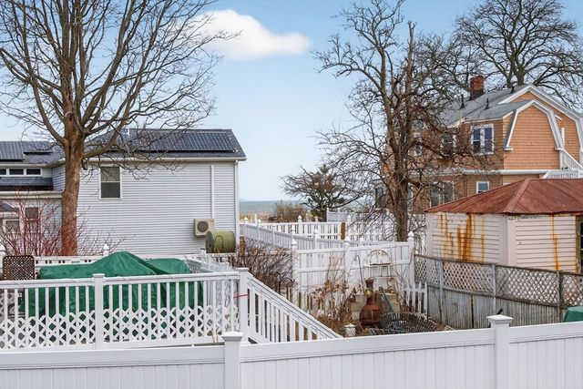 27 Herbert Rd, Quincy, MA 02171