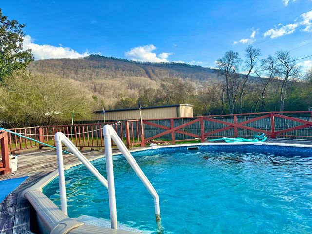 272 Cherokee Trail, Trenton, GA 30752