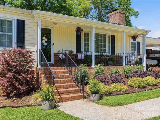 217 Hughey Drive, Gastonia, NC 28056