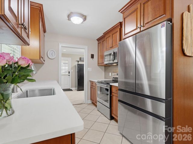 217 Hughey Drive, Gastonia, NC 28056