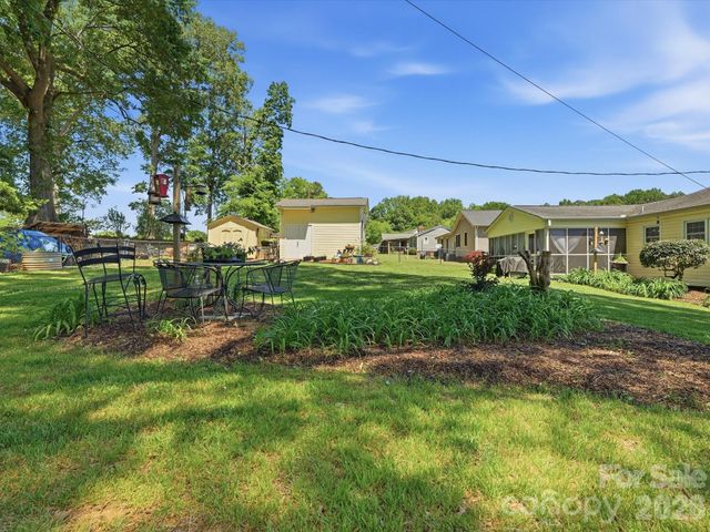 217 Hughey Drive, Gastonia, NC 28056