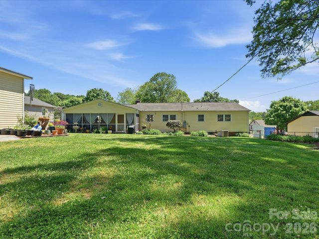 217 Hughey Drive, Gastonia, NC 28056