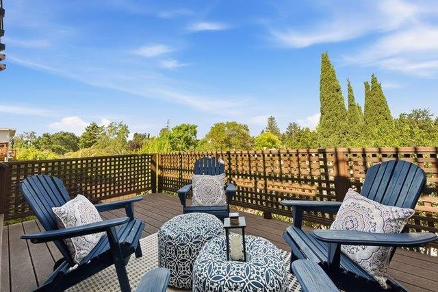 317 Sycamore Street, San Carlos, CA 94070