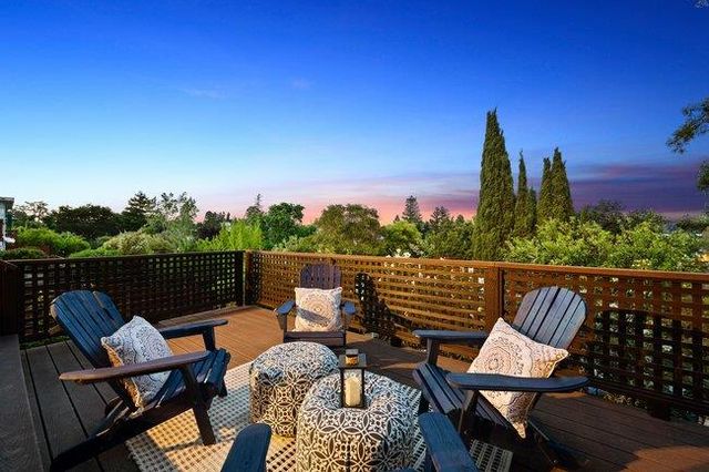 317 Sycamore Street, San Carlos, CA 94070