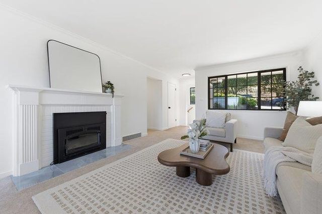 317 Sycamore Street, San Carlos, CA 94070