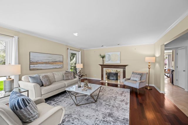26 Brandywine Road, South Barrington, IL 60010
