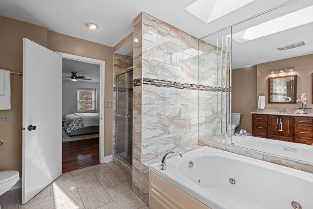 26 Brandywine Road, South Barrington, IL 60010
