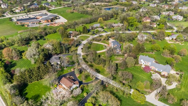 26 Brandywine Road, South Barrington, IL 60010