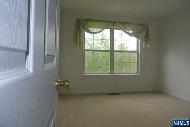 490 Green Mountain Road, Mahwah, NJ 07430