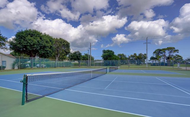 2700 Fiore Way 106, Delray Beach, FL 33445