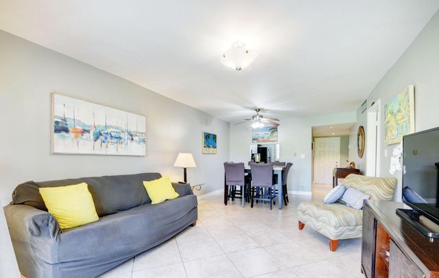 2700 Fiore Way 106, Delray Beach, FL 33445